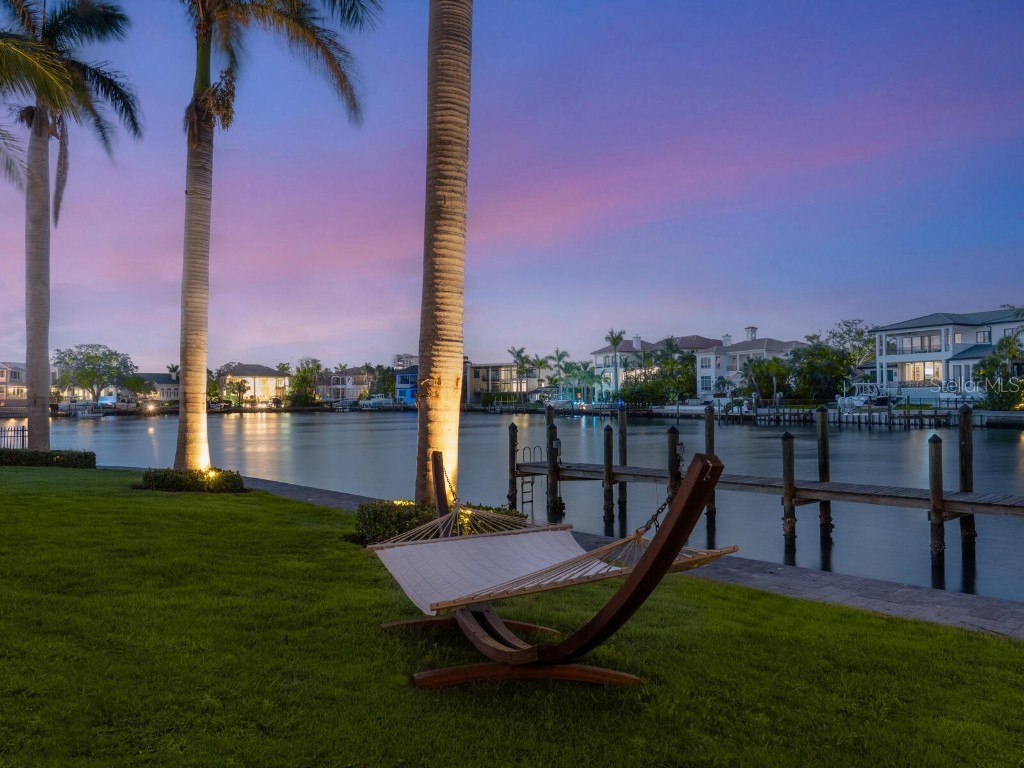 1423 & 1435 Hillview Drive Sarasota FL 34239 - SARASOTA BAY A4653958 image75