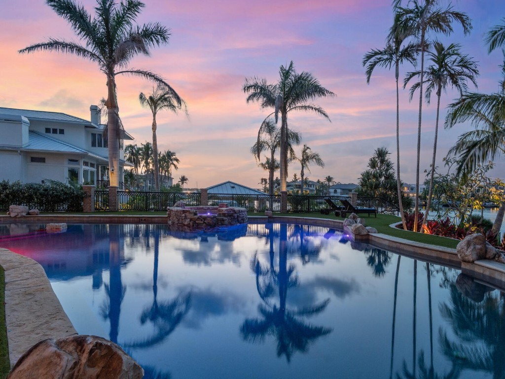 1423 & 1435 Hillview Drive Sarasota FL 34239 - SARASOTA BAY A4653958 image79