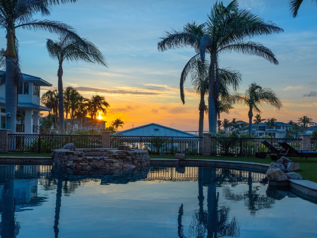 1423 & 1435 Hillview Drive Sarasota FL 34239 - SARASOTA BAY A4653958 image80