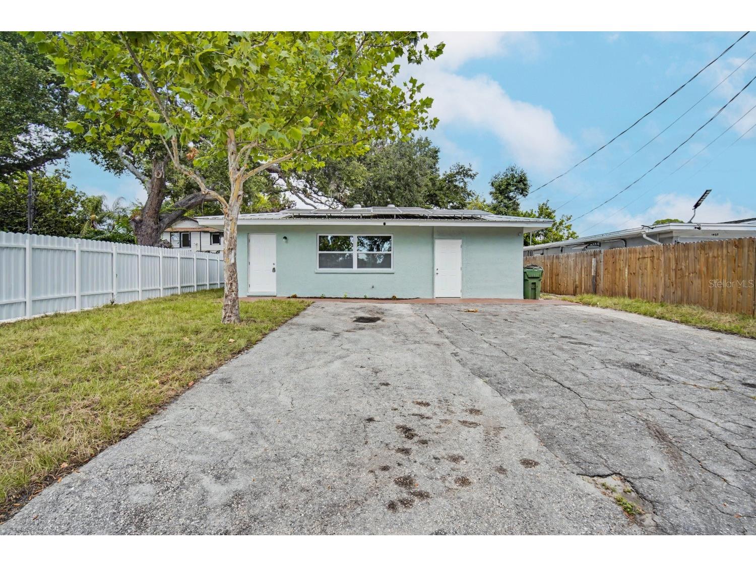 1423 18th Street W Bradenton FL 34205 O6422910 image1