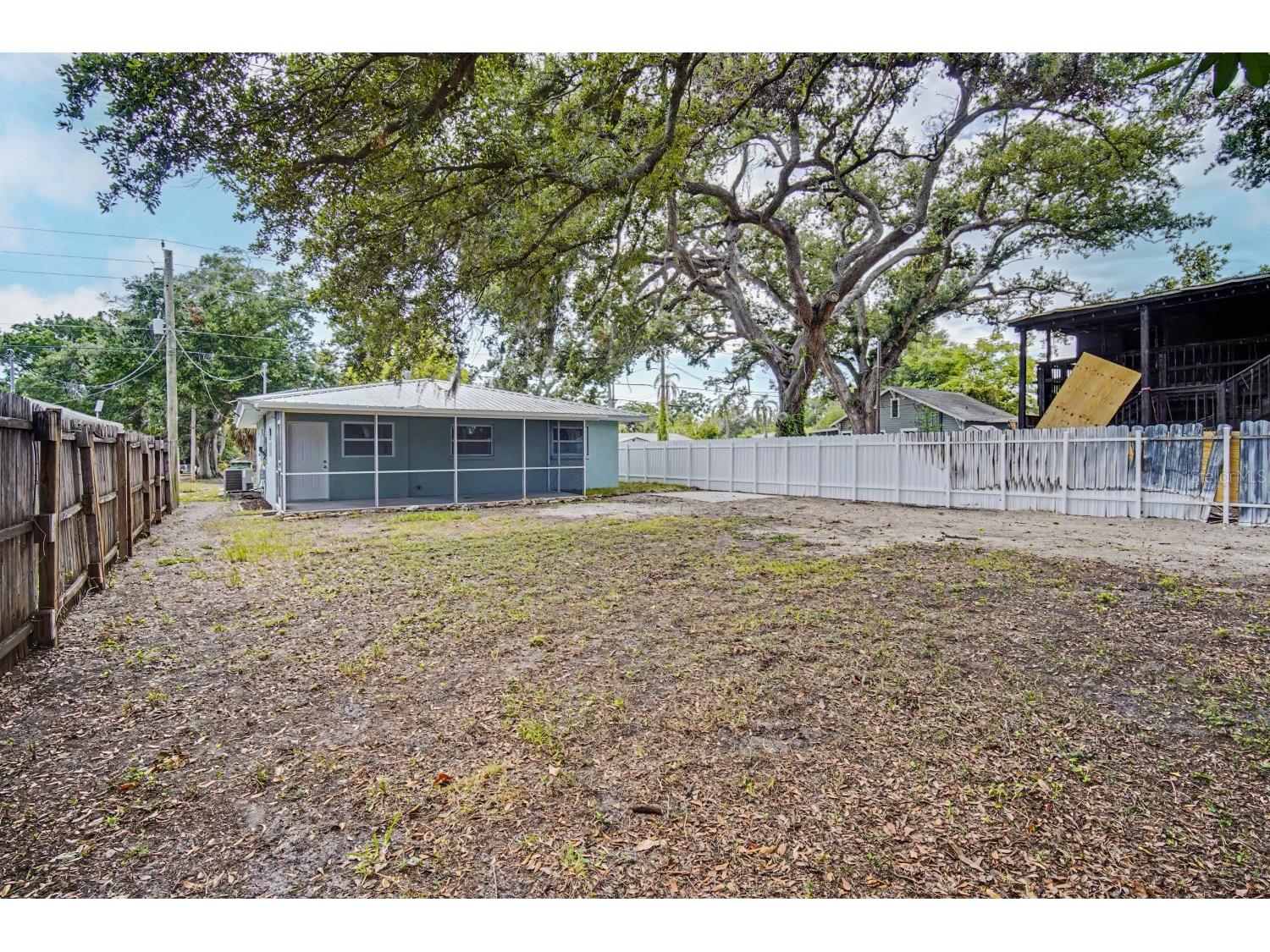 1423 18th Street W Bradenton FL 34205 O6422910 image29