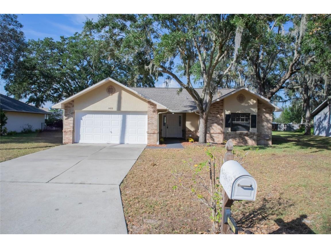 1423 Chamberlain Loop Lake Wales FL 33853 L4948420 image1