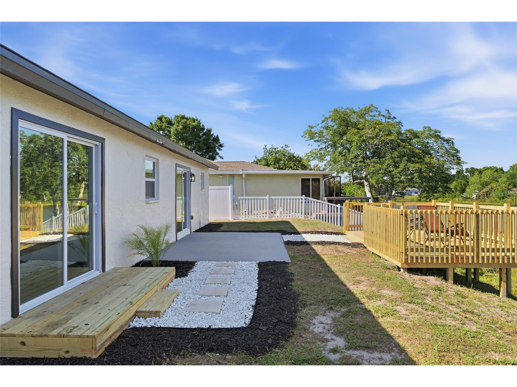 1423 Chesterfield Drive Dunedin FL 34698 TB8498758 image26