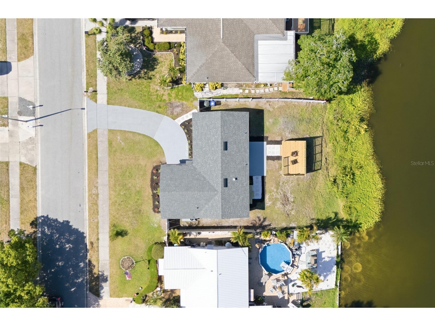 1423 Chesterfield Drive Dunedin FL 34698 TB8498758 image32