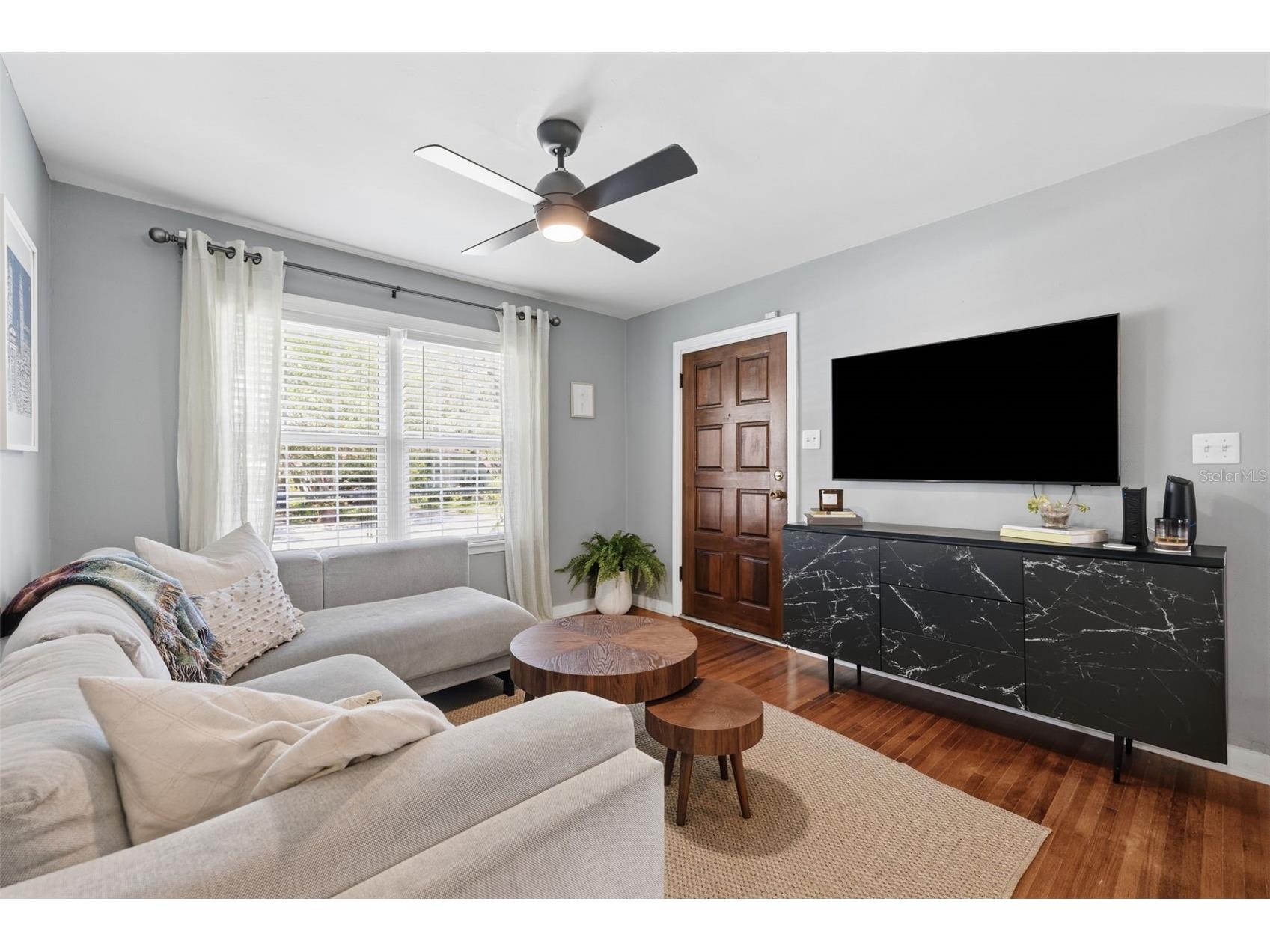1423 E Henry Avenue Tampa FL 33604 TB8521676 image5