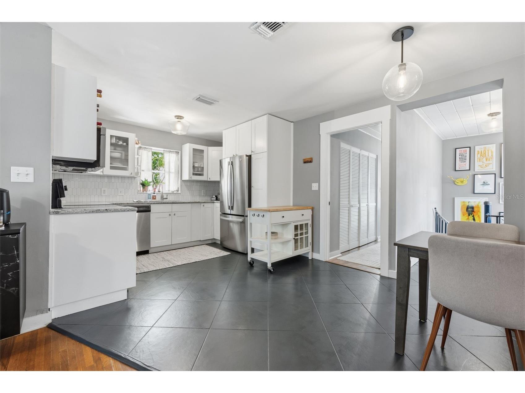 1423 E Henry Avenue Tampa FL 33604 TB8521676 image6