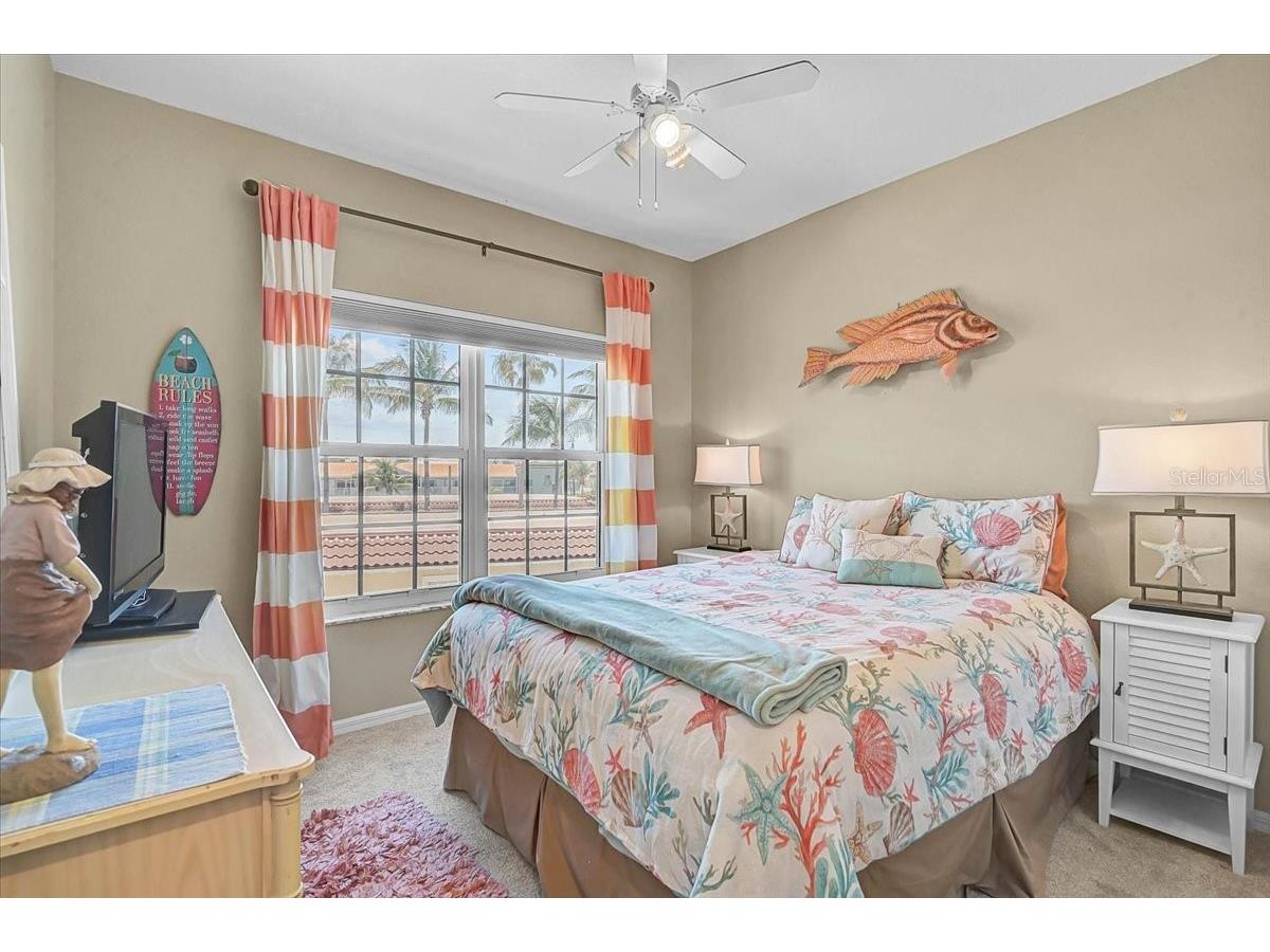1423 Gulf Drive N Bradenton Beach FL 34217 A4693688 image24