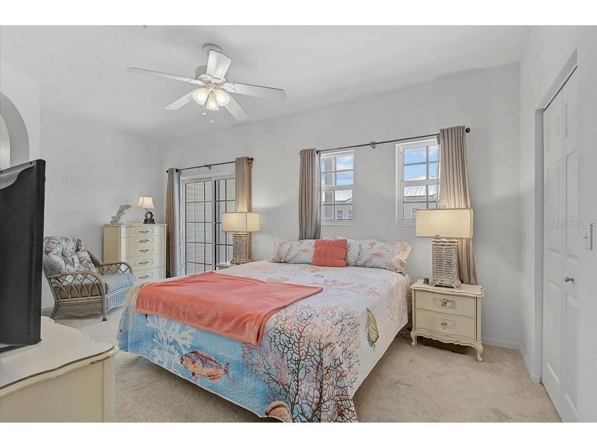 1423 Gulf Drive N Bradenton Beach FL 34217 A4693688 image25