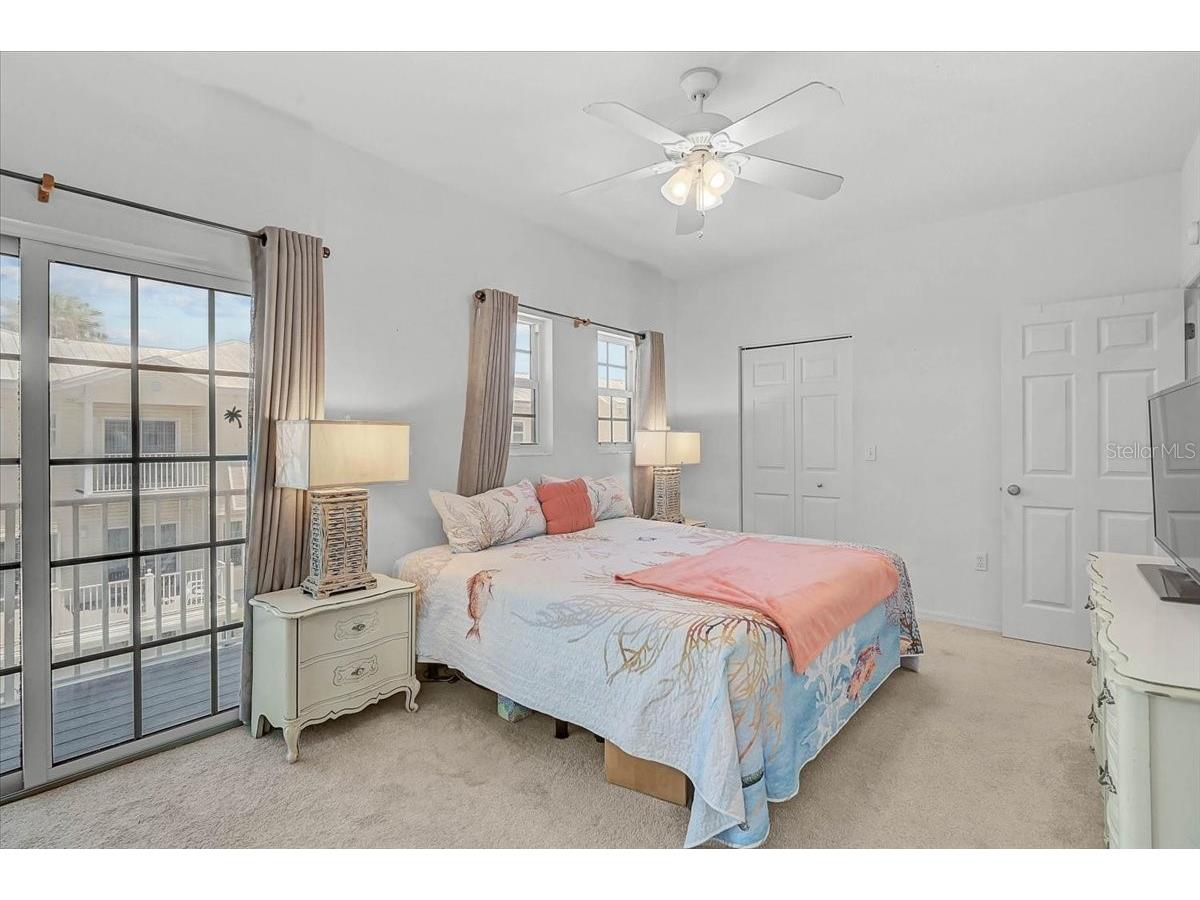1423 Gulf Drive N Bradenton Beach FL 34217 A4693688 image27