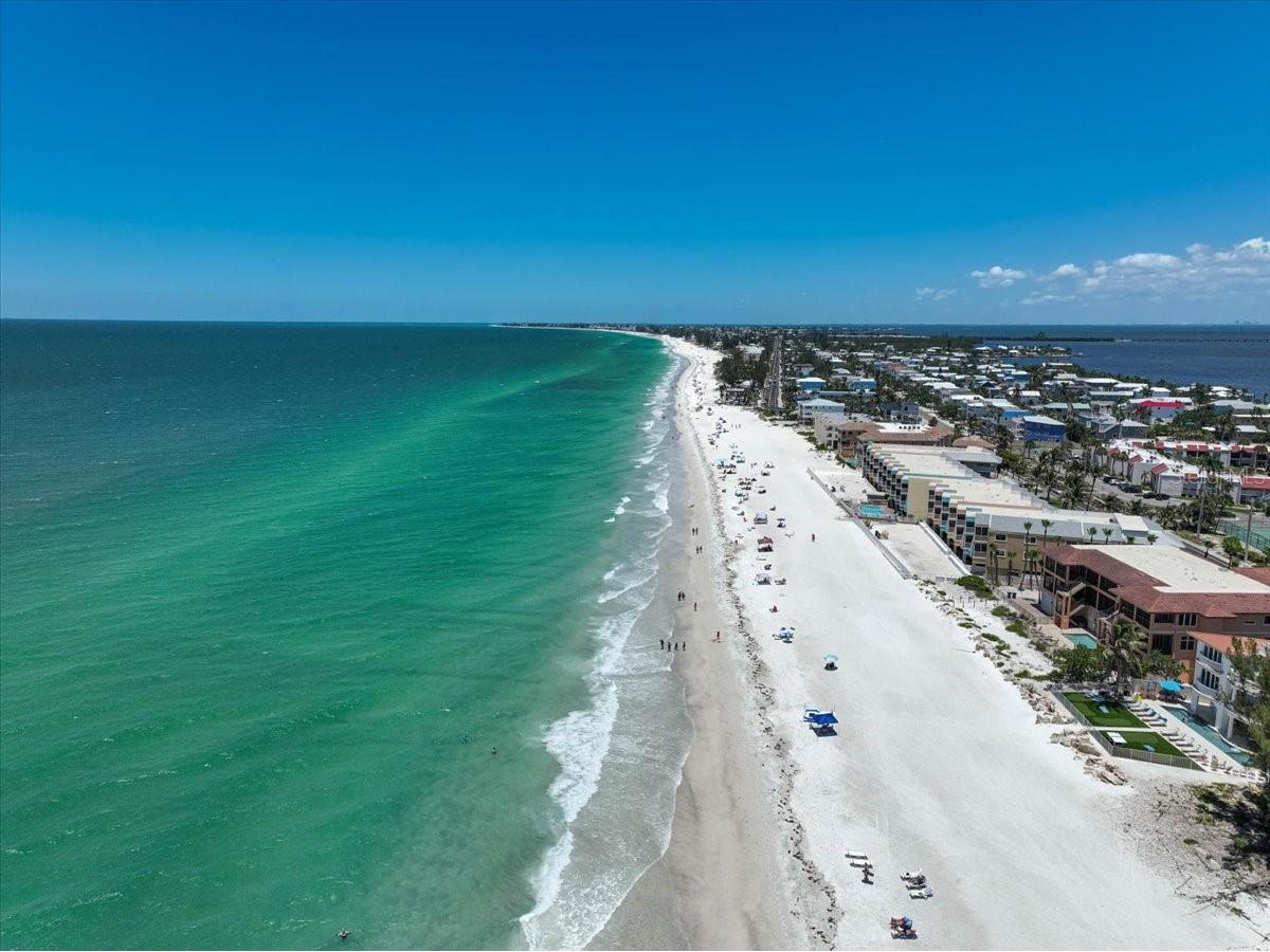 1423 Gulf Drive N Bradenton Beach FL 34217 A4693688 image43