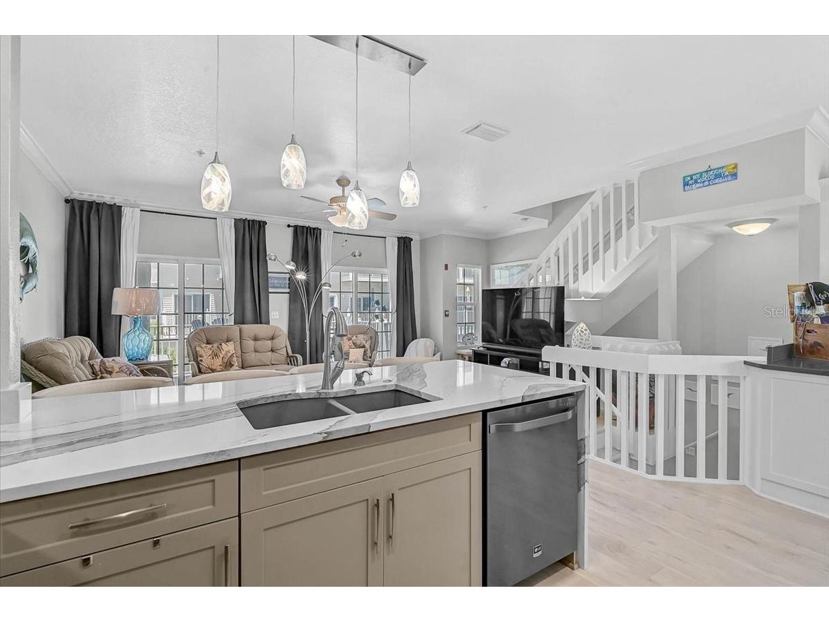 1423 Gulf Drive N Bradenton Beach FL 34217 A4693688 image7