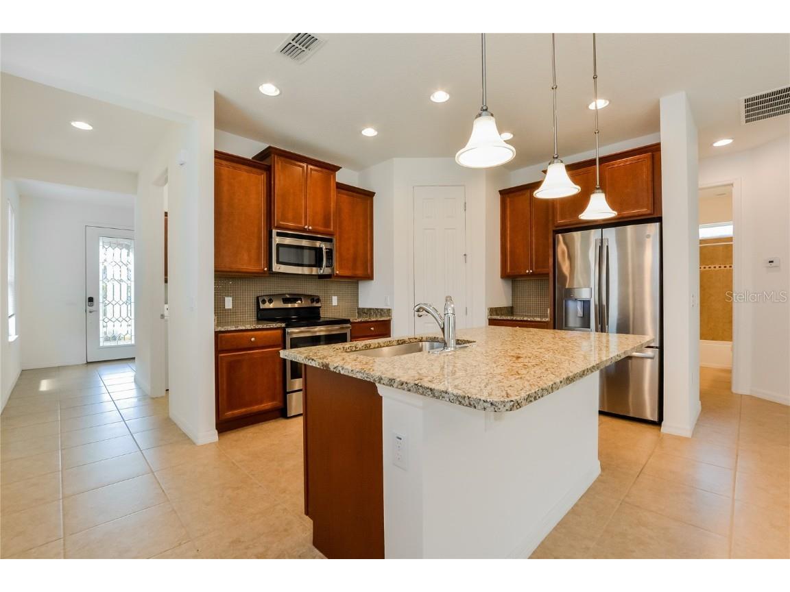 1423 Harbor Ridge Drive Poinciana FL 34759 TB8329416 image6