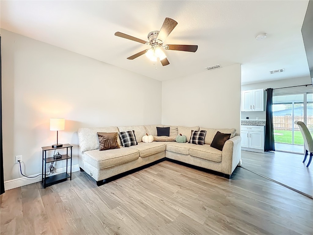 1423 Heber Circle Orlando FL 32811 S5136764 image5