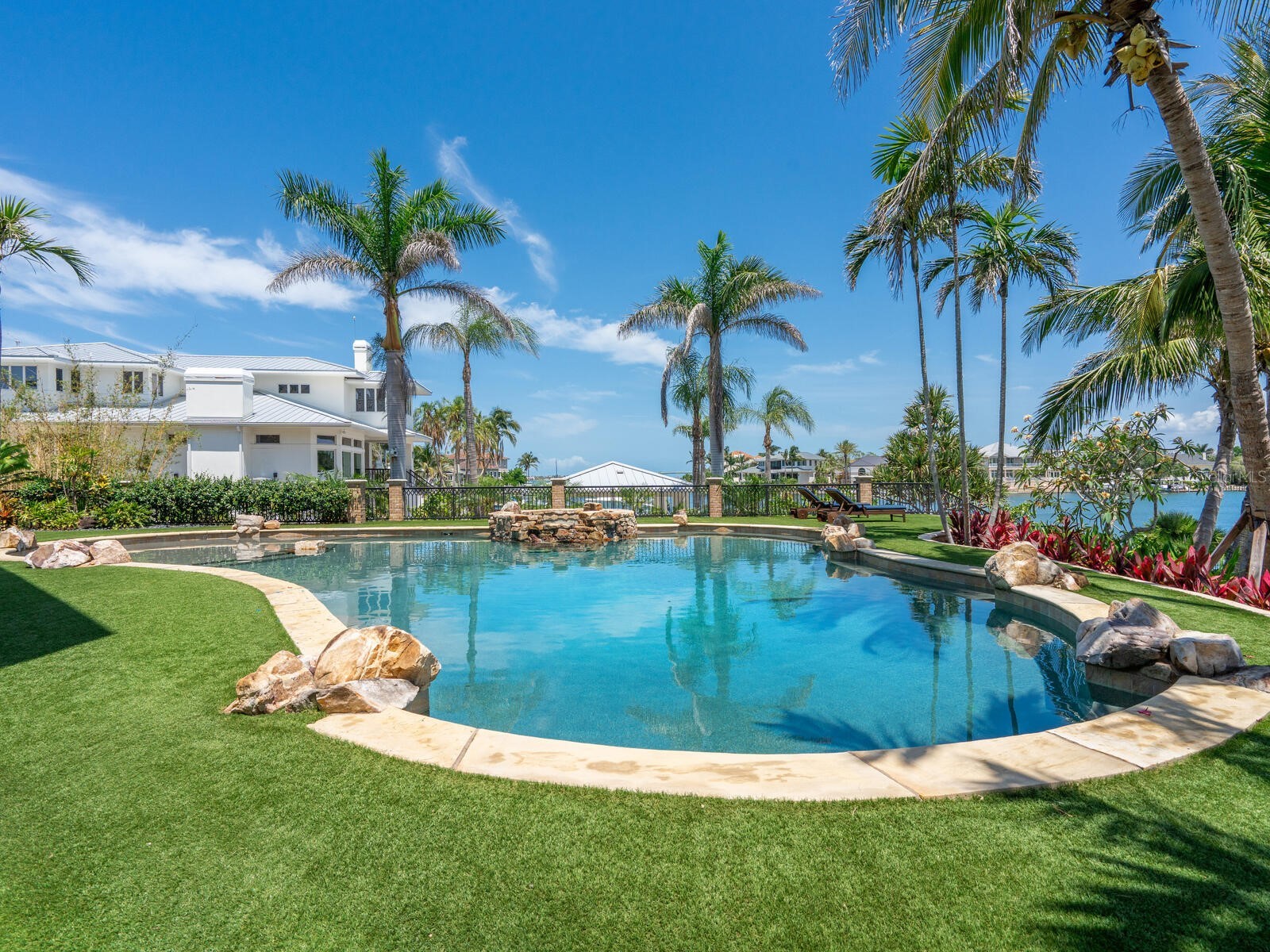 1423 Hillview Drive Sarasota FL 34239 - SARASOTA BAY A4686188 image57