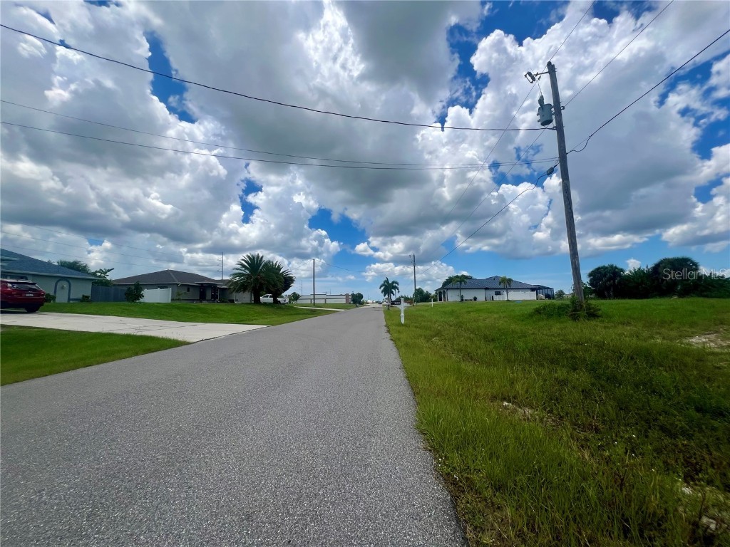1423 NW 8th Terrace Cape Coral FL 33993 C7514531 image3