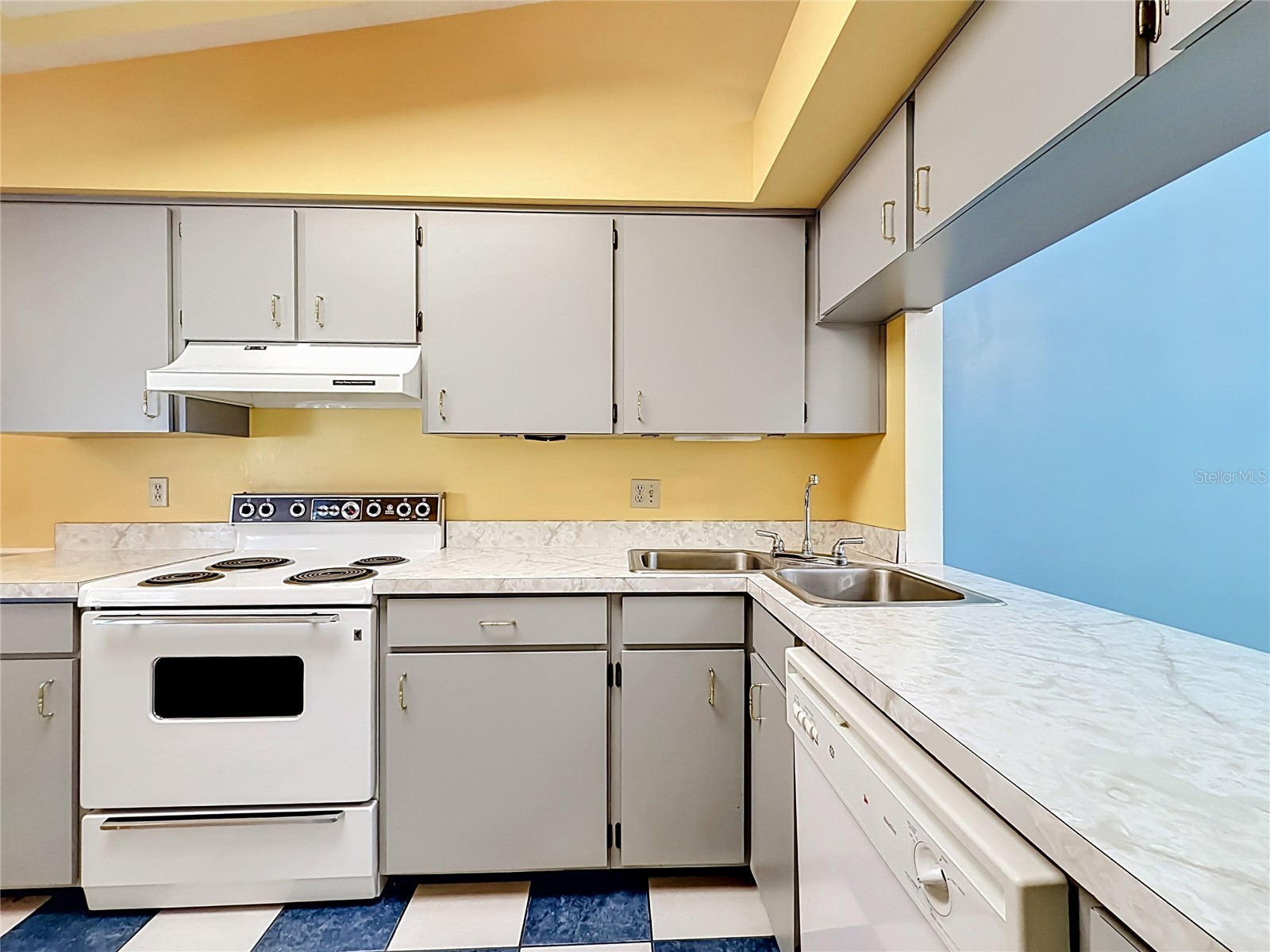 1423 Oak Place #B Apopka FL 32712 G5113649 image4