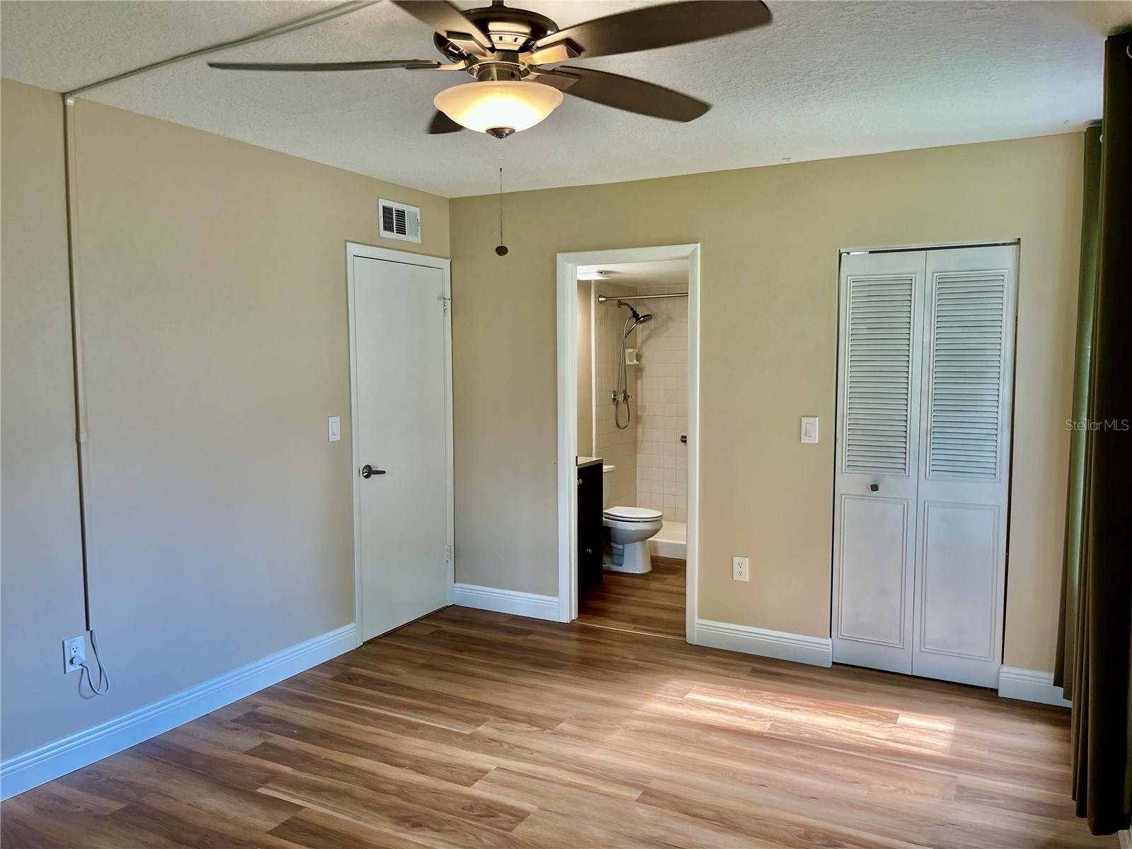 1423 Pine Glen Lane #H2 Tarpon Springs FL 34688 W7884515 image20