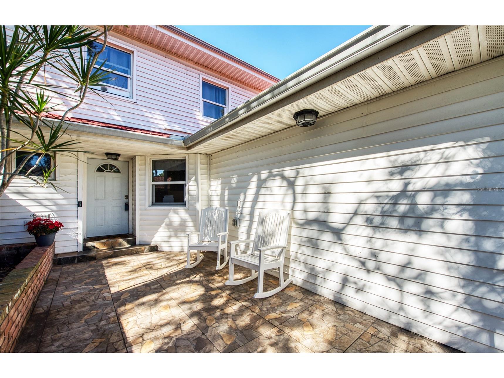 1423 Water View Drive W Largo FL 33771 TB8473014 image4