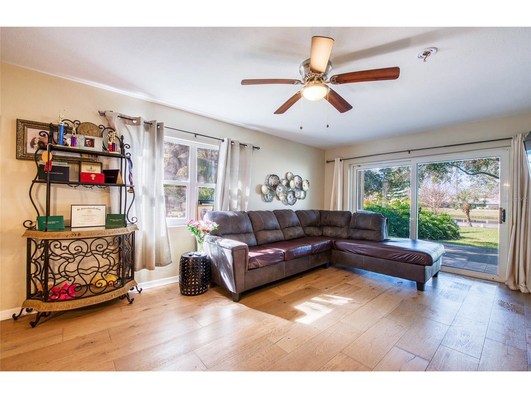 1423 Water View Drive W Largo FL 33771 TB8473014 image8