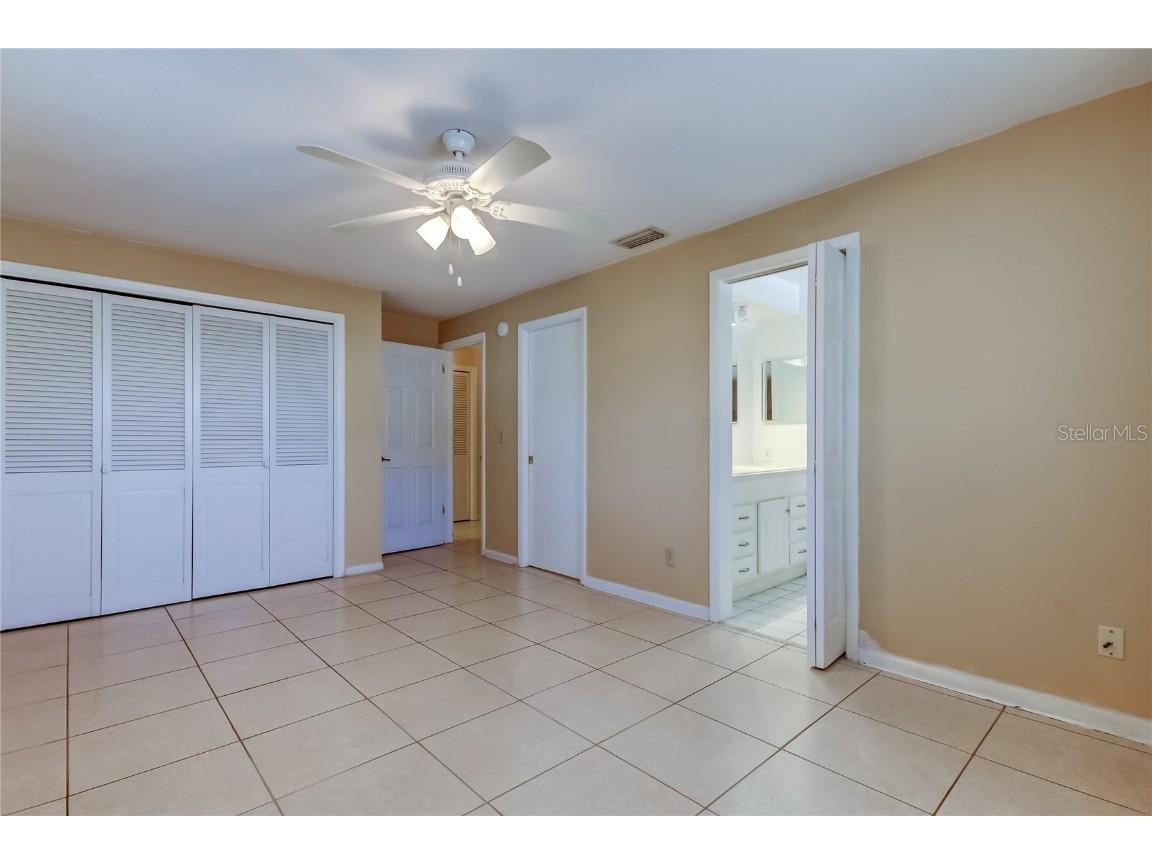 14233 102nd Avenue N Largo FL 33774 TB8437624 image16