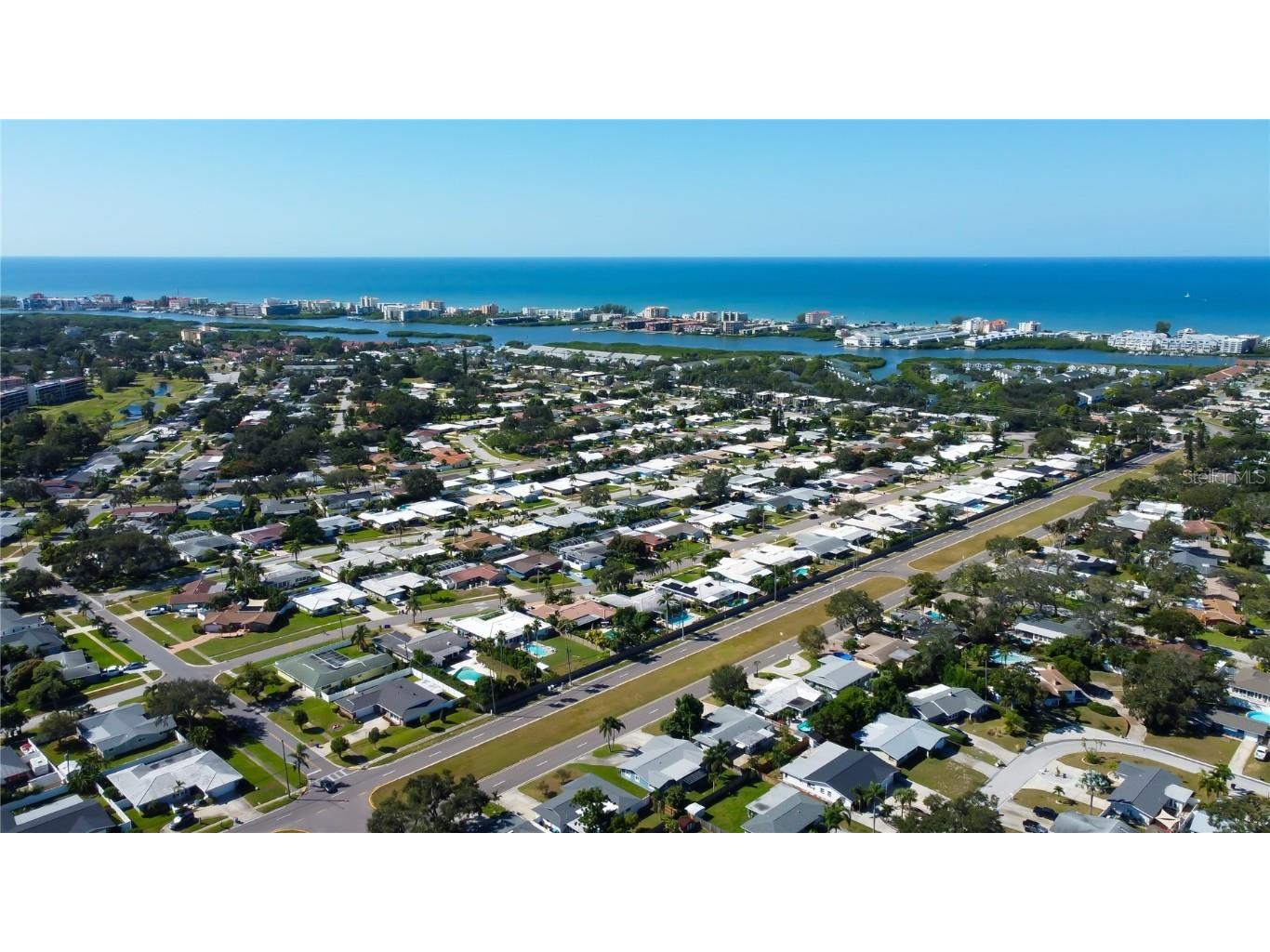 14233 102nd Avenue N Largo FL 33774 TB8437624 image33