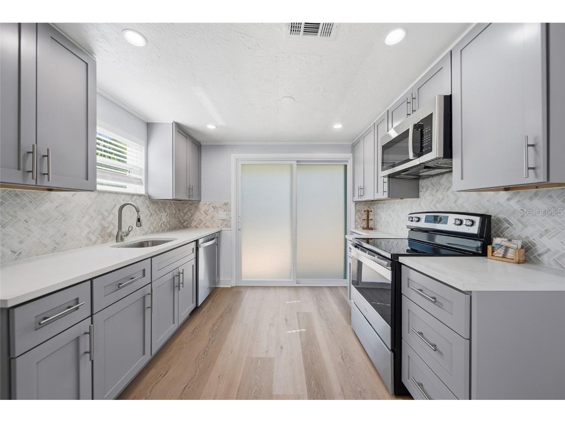 14233 Shiloh Court Hudson FL 34667 TB8447519 image12