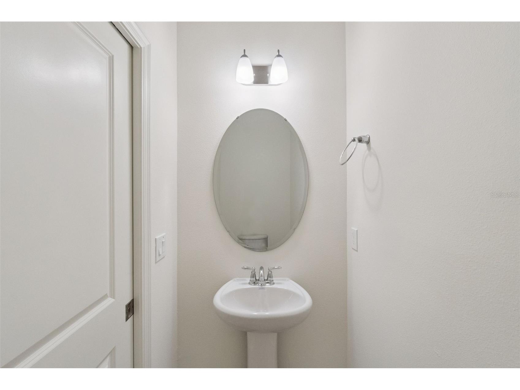 14235 Kellogg Avenue Orlando FL 32827 O6385210 image8
