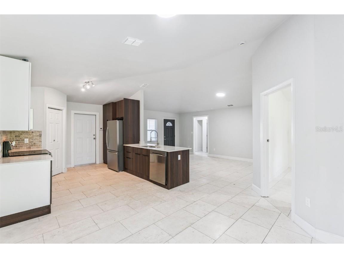 1424 18th Street Orlando FL 32805 O6352690 image11