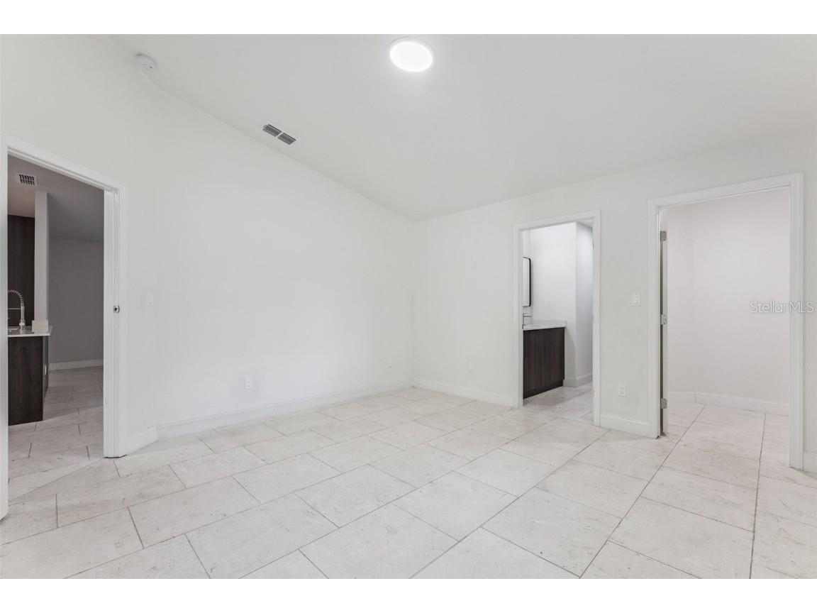 1424 18th Street Orlando FL 32805 O6352690 image5