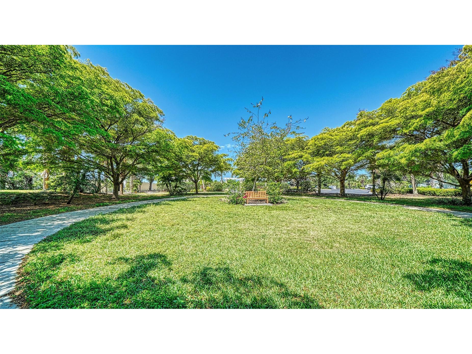 1424 Blue Horizon Circle Bradenton FL 34208 A4690638 image46