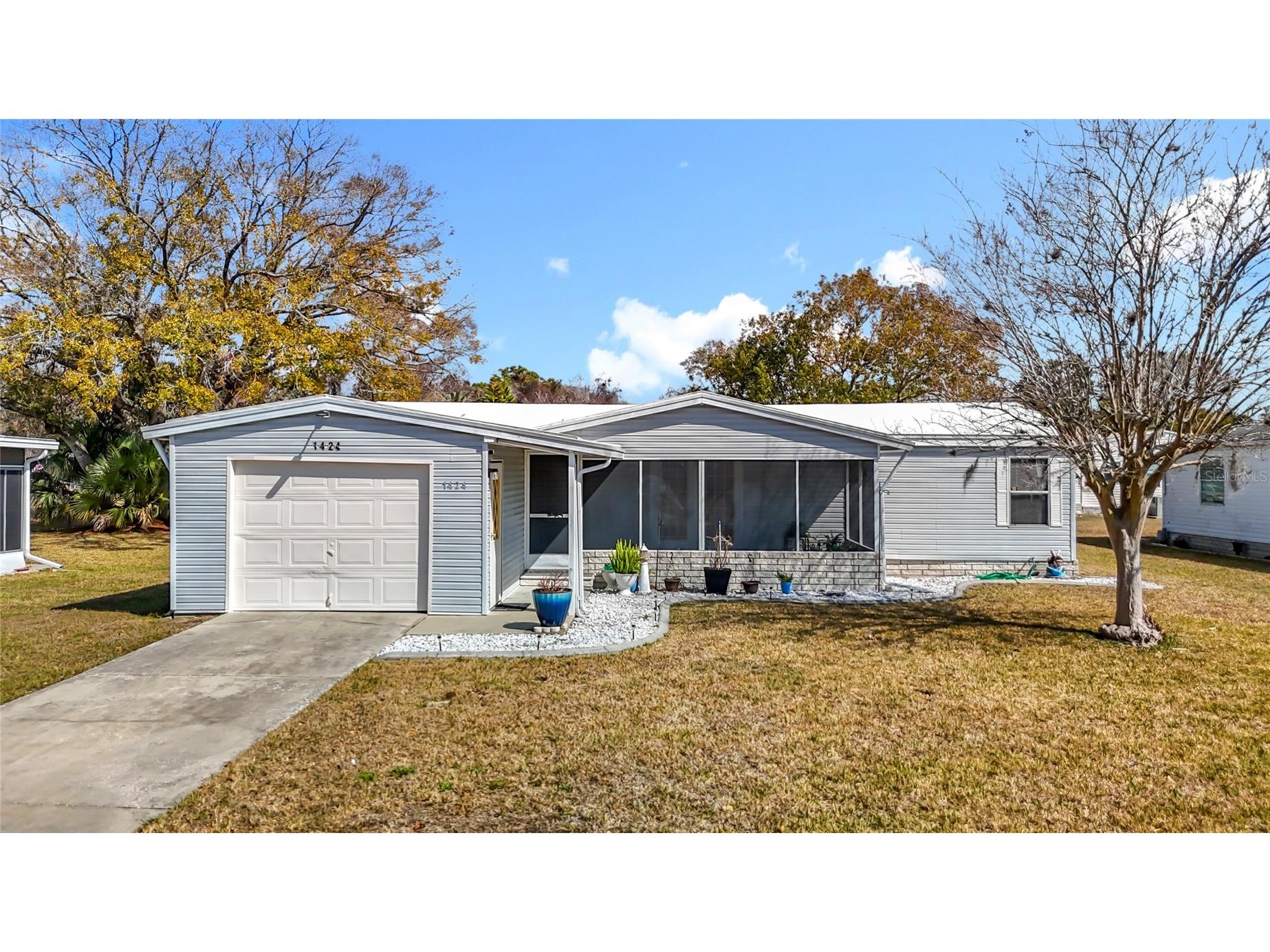 1424 Cross Bow Lane Spring Hill FL 34607 W7879202 image8