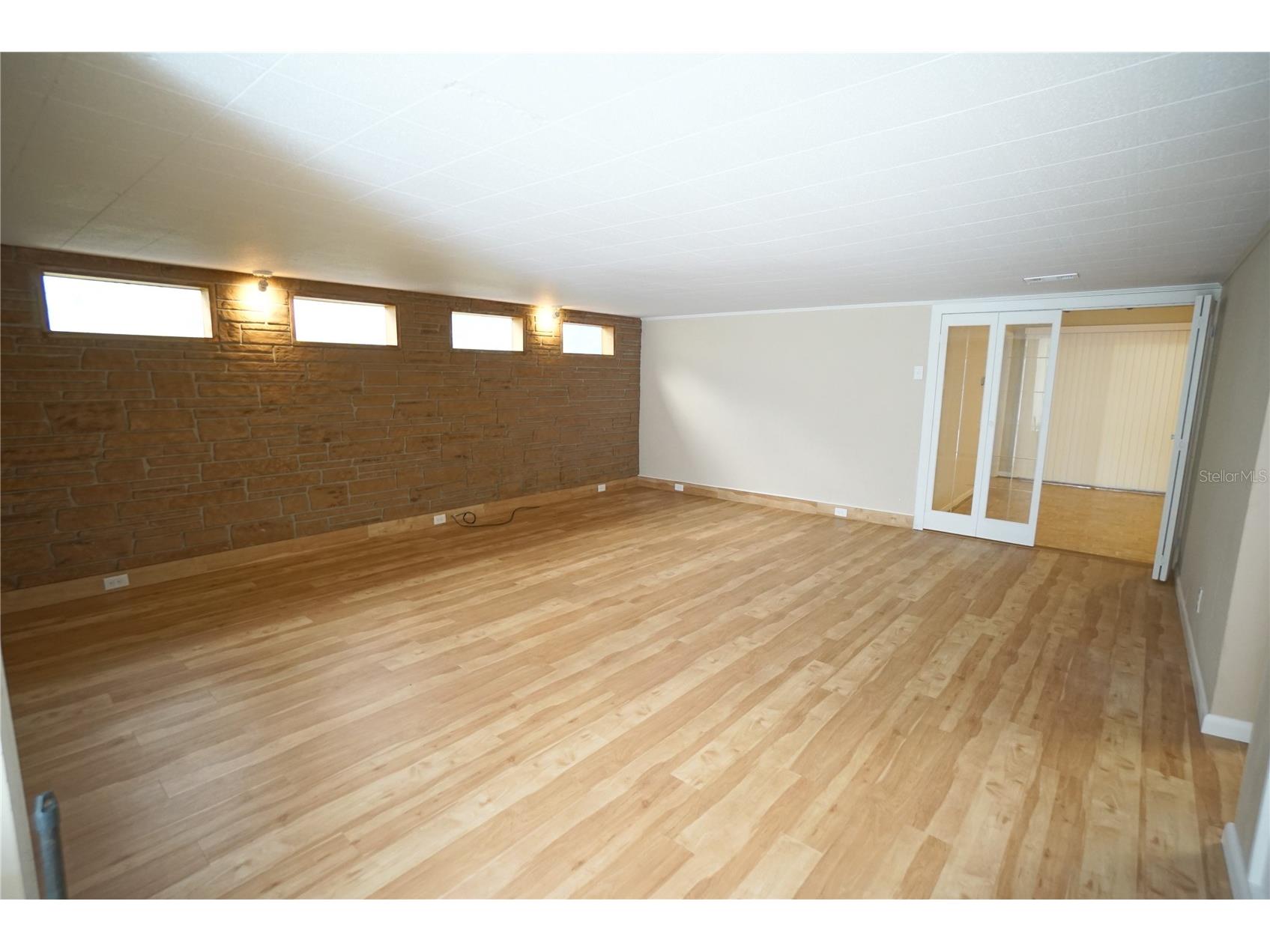 1424 E Park Circle Tampa FL 33604 TB8465497 image17