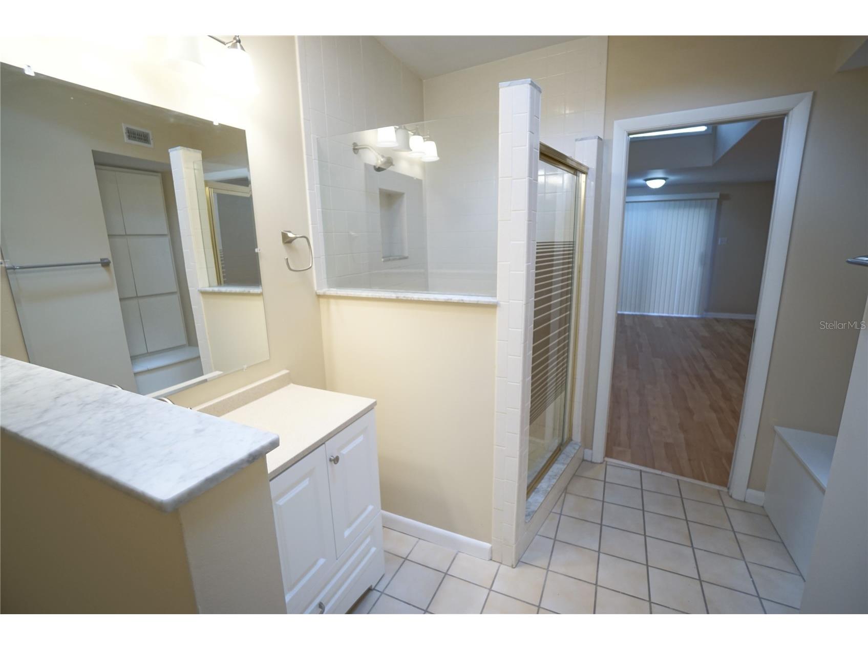 1424 E Park Circle Tampa FL 33604 TB8465497 image28