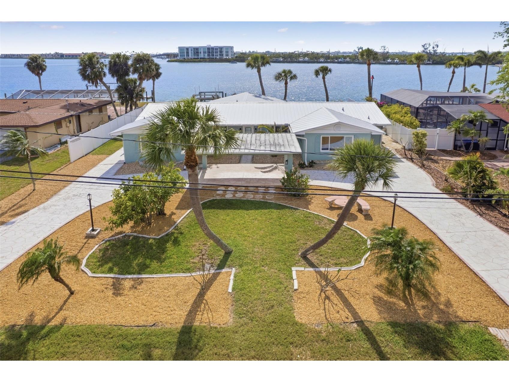 1424 Lemon Bay Drive Englewood FL 34223 - LEMON BAY D6146872 image2