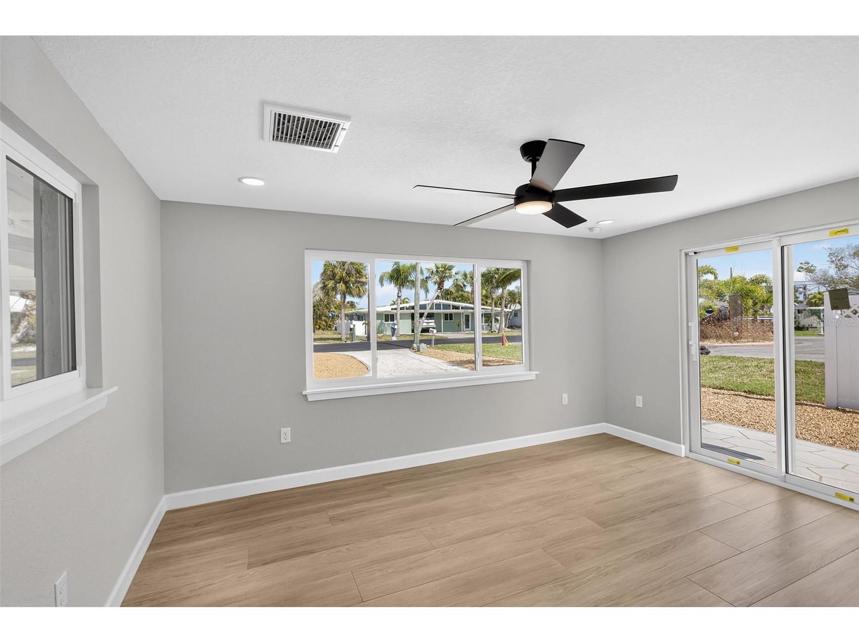 1424 Lemon Bay Drive Englewood FL 34223 - LEMON BAY D6146872 image44