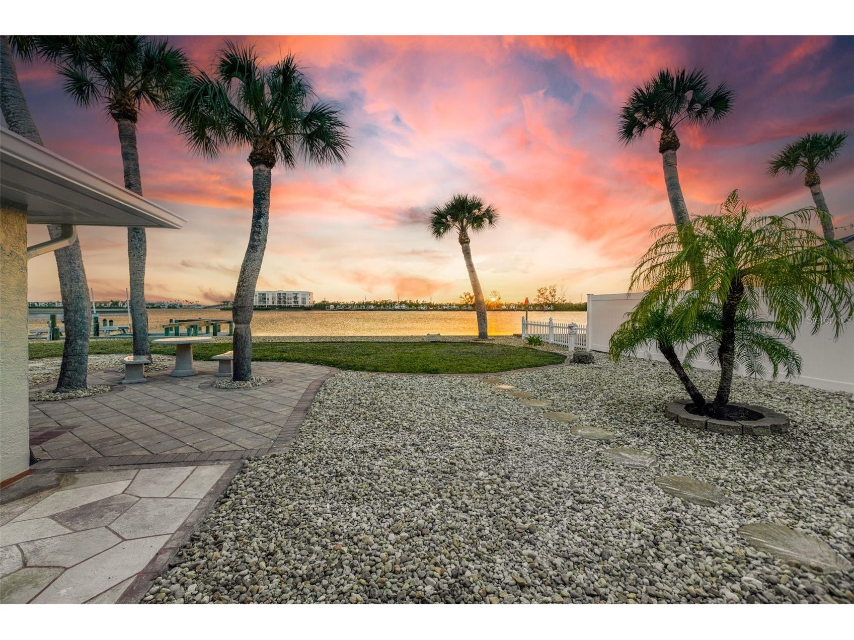 1424 Lemon Bay Drive Englewood FL 34223 - LEMON BAY D6146872 image6