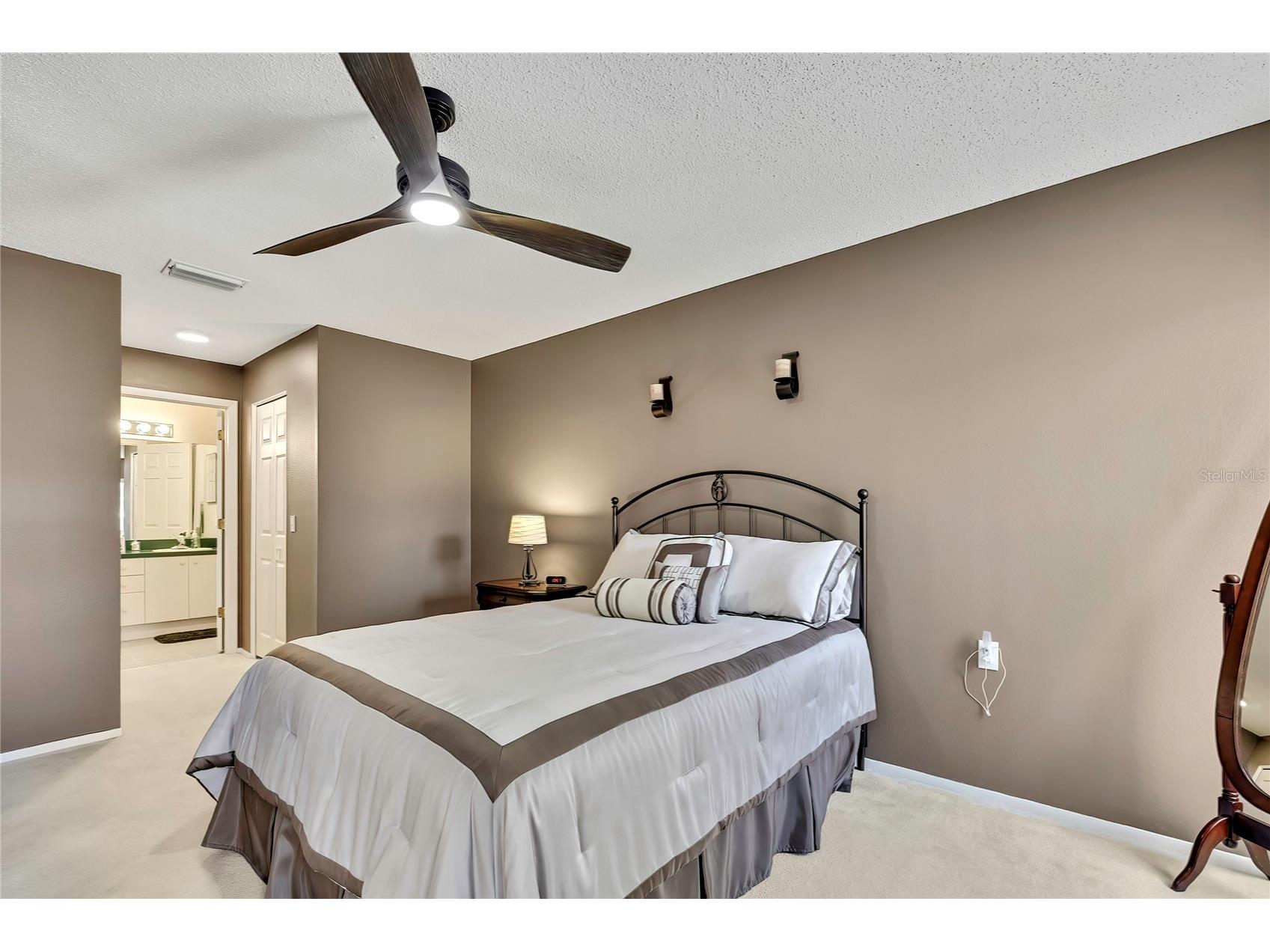 1424 Pinewood Hills Court Spring Hill FL 34606 TB8473176 image24