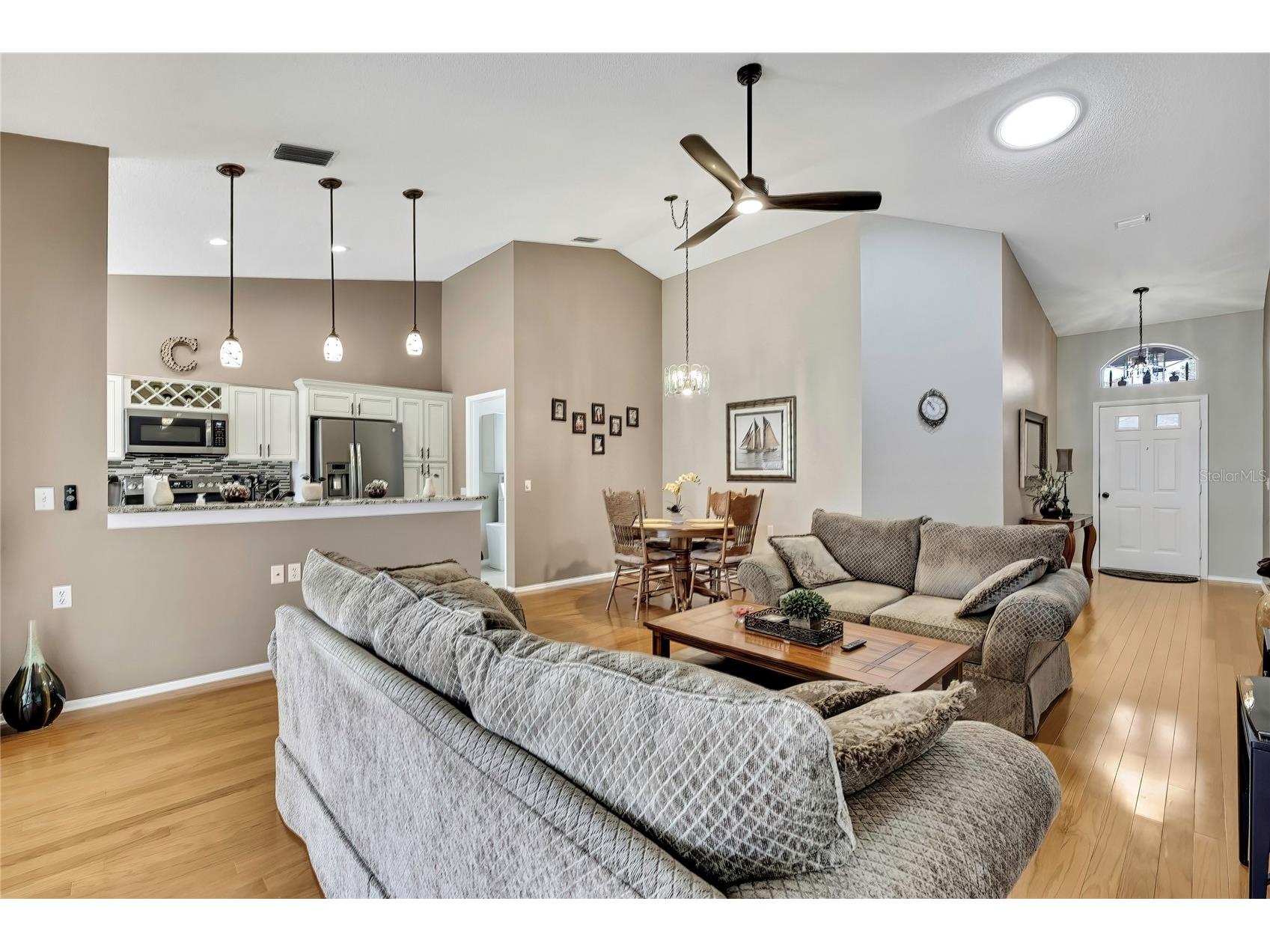 1424 Pinewood Hills Court Spring Hill FL 34606 TB8473176 image7