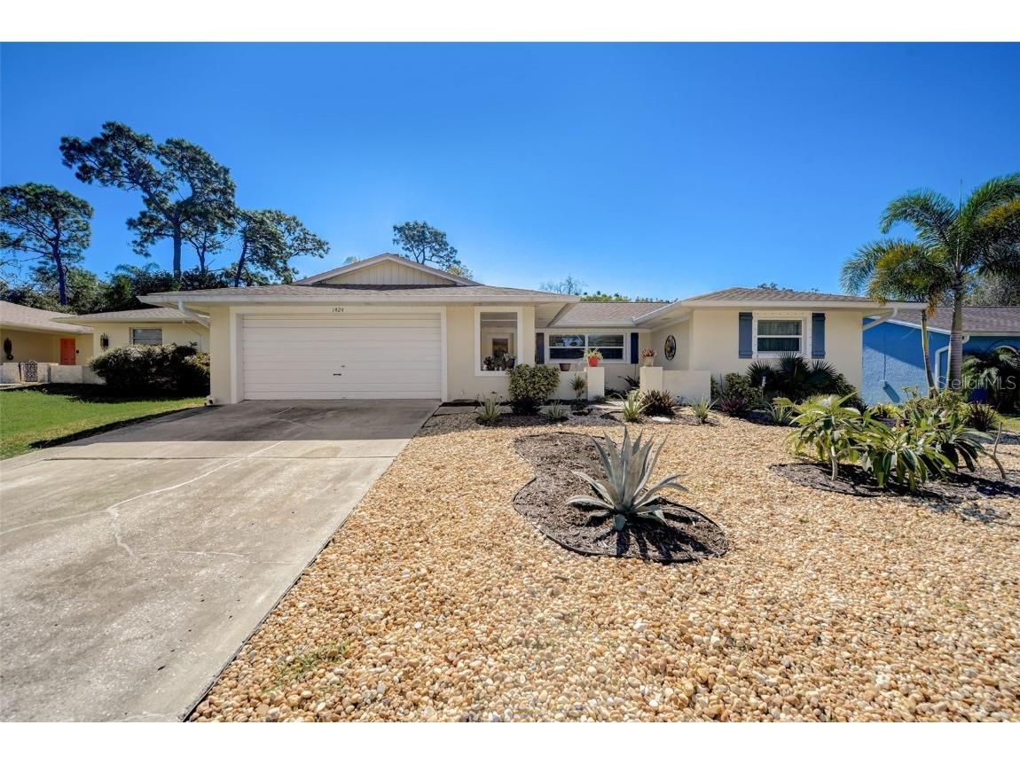 1424 Red Oak Drive Tarpon Springs FL 34689 T3480811 image1