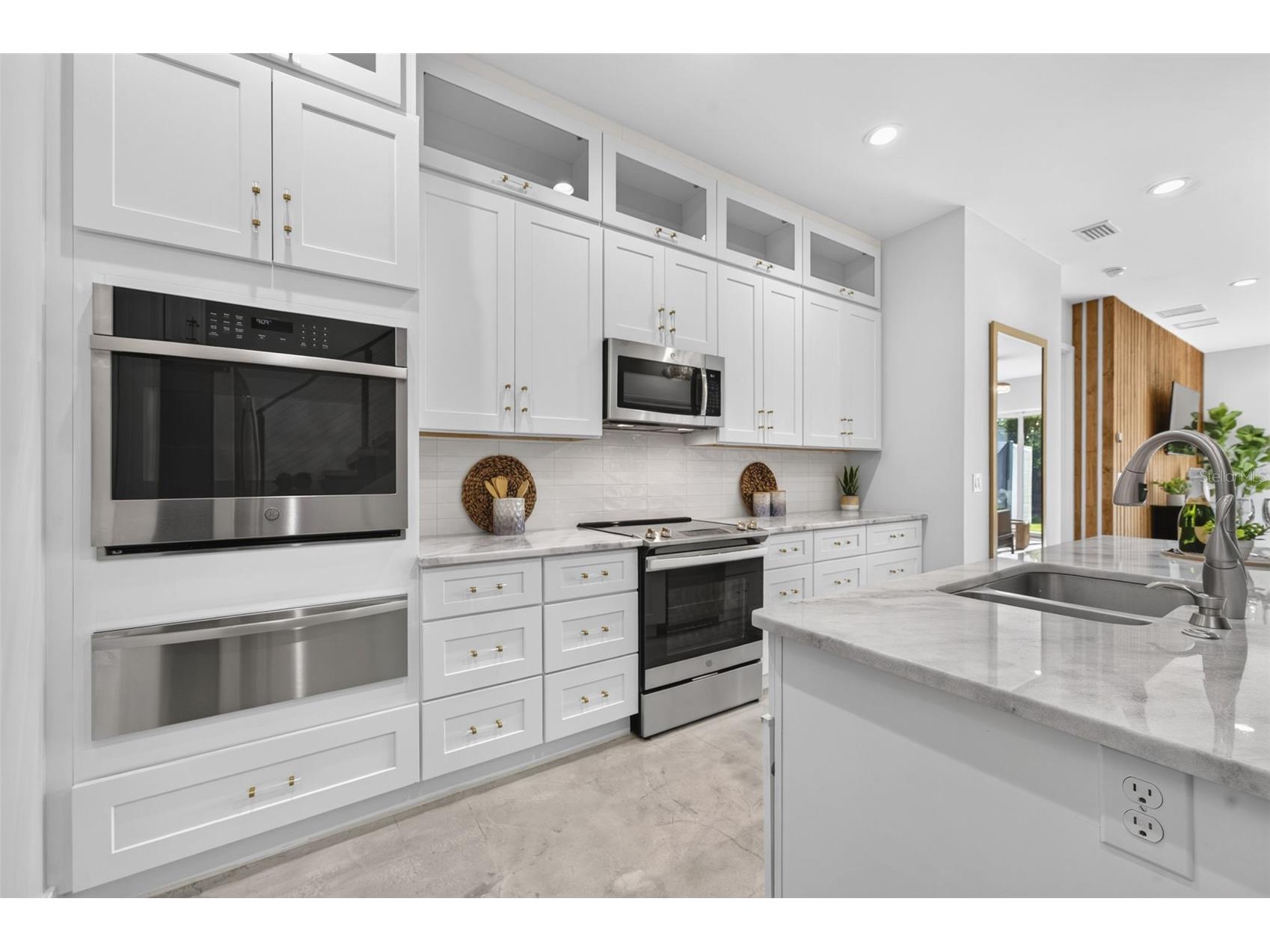 1424 Ridgewood Avenue Maitland FL 32751 O6424220 image11