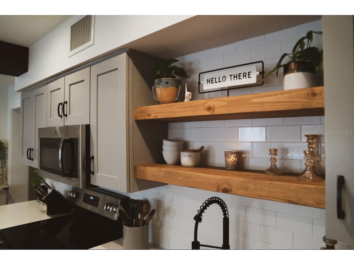 1424 Sawyerwood Avenue Orlando FL 32809 O6363636 image22