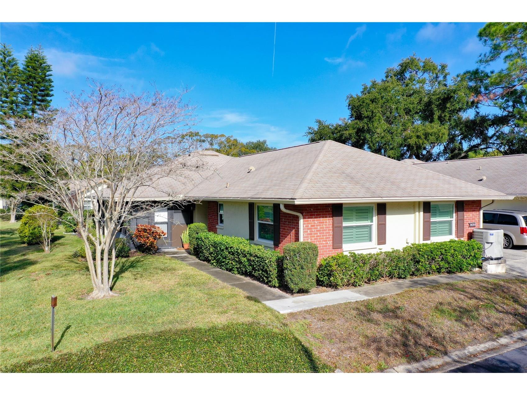 1424 Stonehaven Lane Dunedin FL 34698 TB8460857 image1