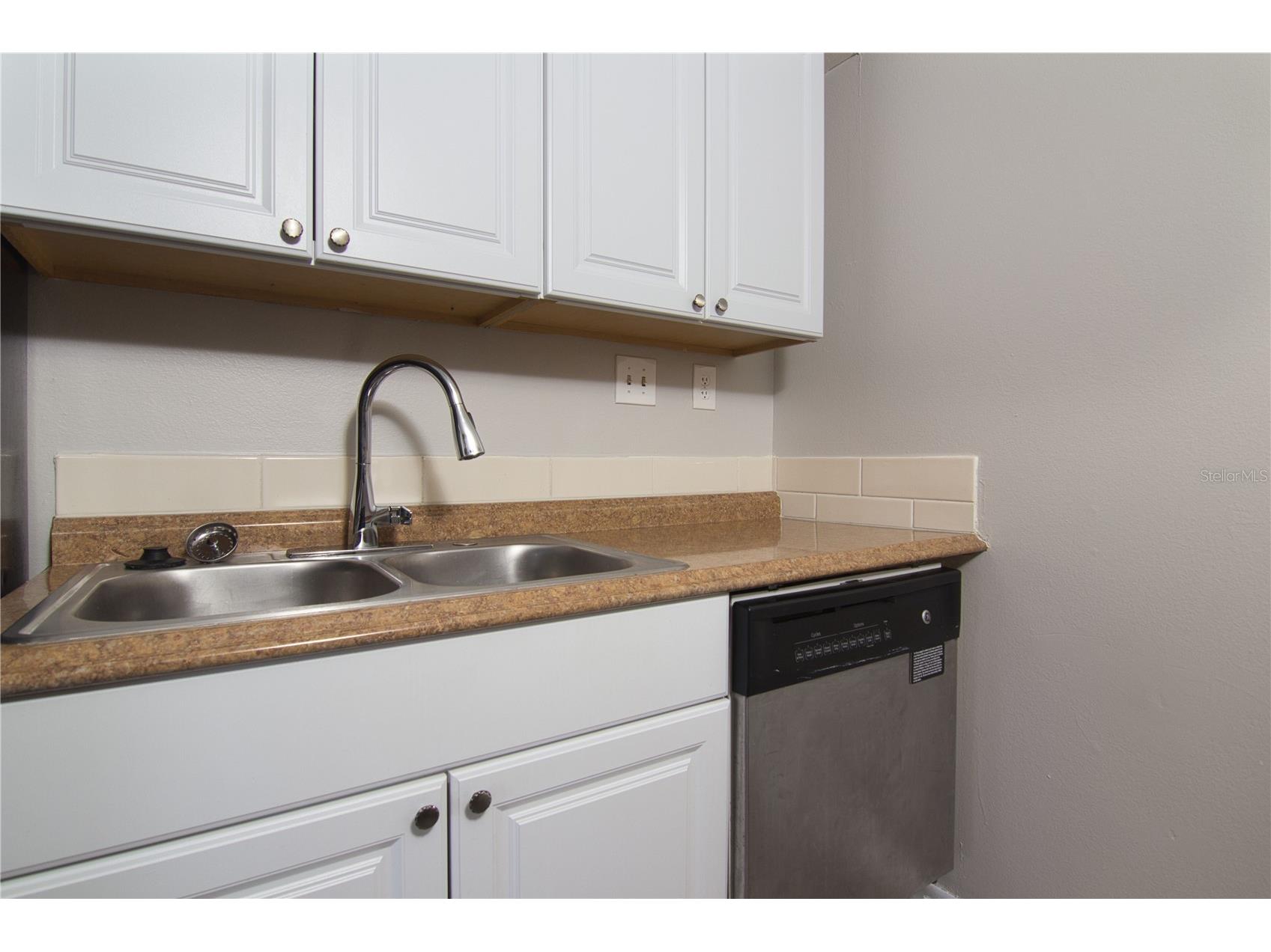 1424 W Holden Avenue #7 Orlando FL 32839 O6413651 image7