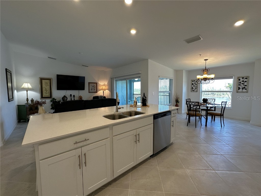 14241 Heritage Landing Boulevard #1823 Punta Gorda FL 33955 C7508275 image5