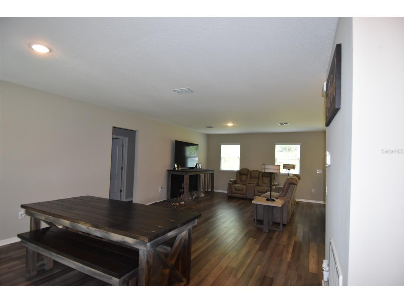14241 Ravine Avenue Weeki Wachee FL 34614 W7885652 image4