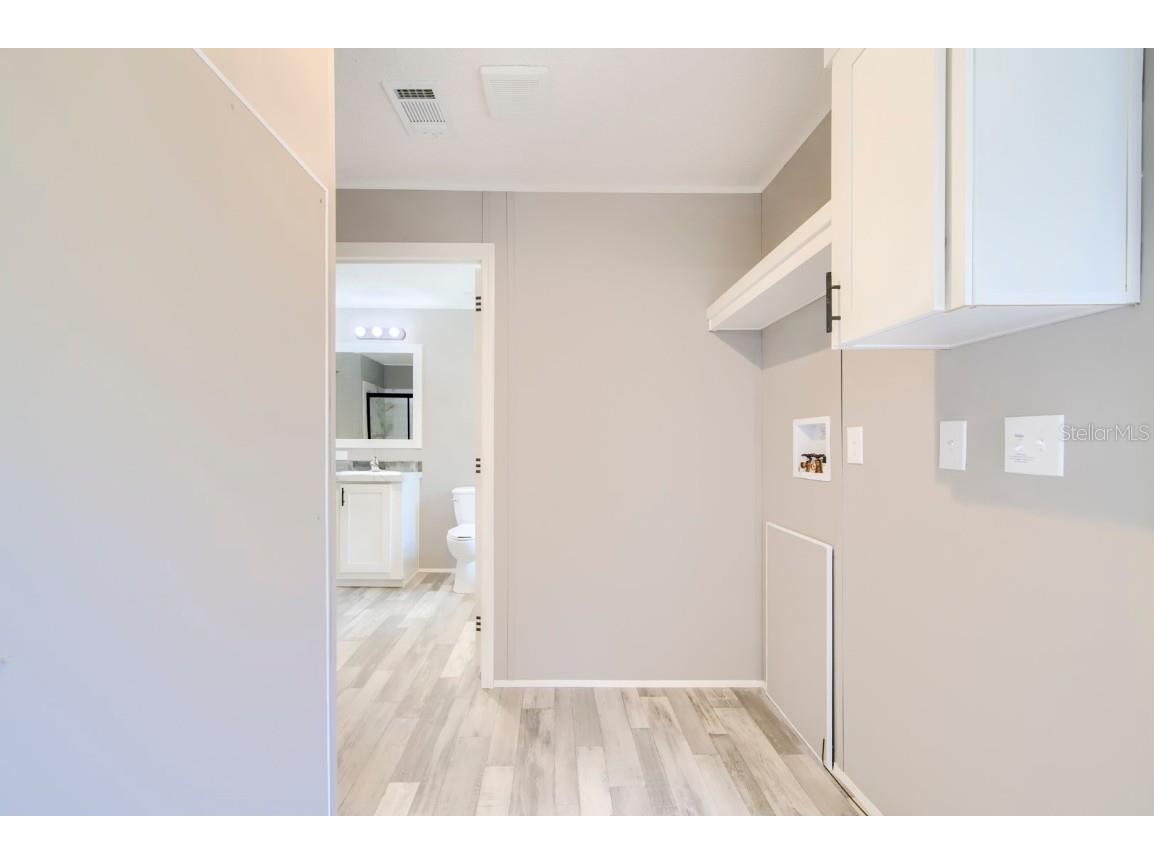 14247 Hurricane Drive Weeki Wachee FL 34614 O6352270 image32