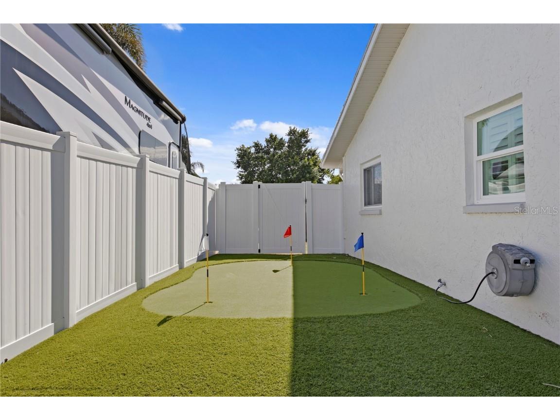 1425 50th Avenue NE Saint Petersburg FL 33703 - TAMPA BAY TB8445922 image19