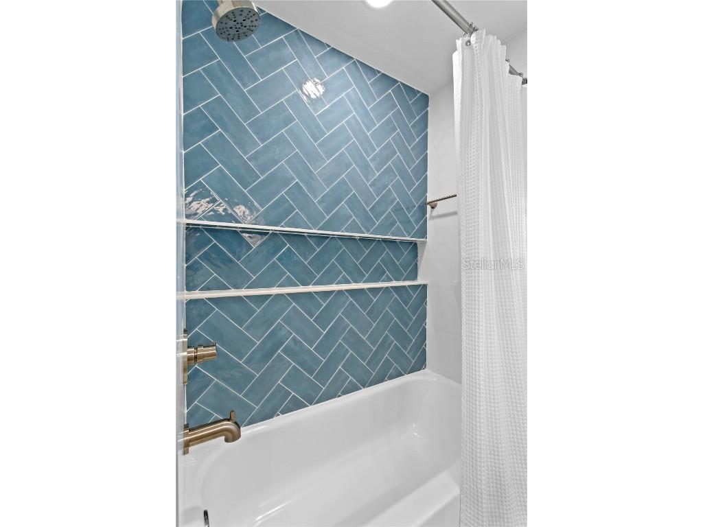 1425 50th Avenue NE Saint Petersburg FL 33703 - TAMPA BAY TB8445922 image29