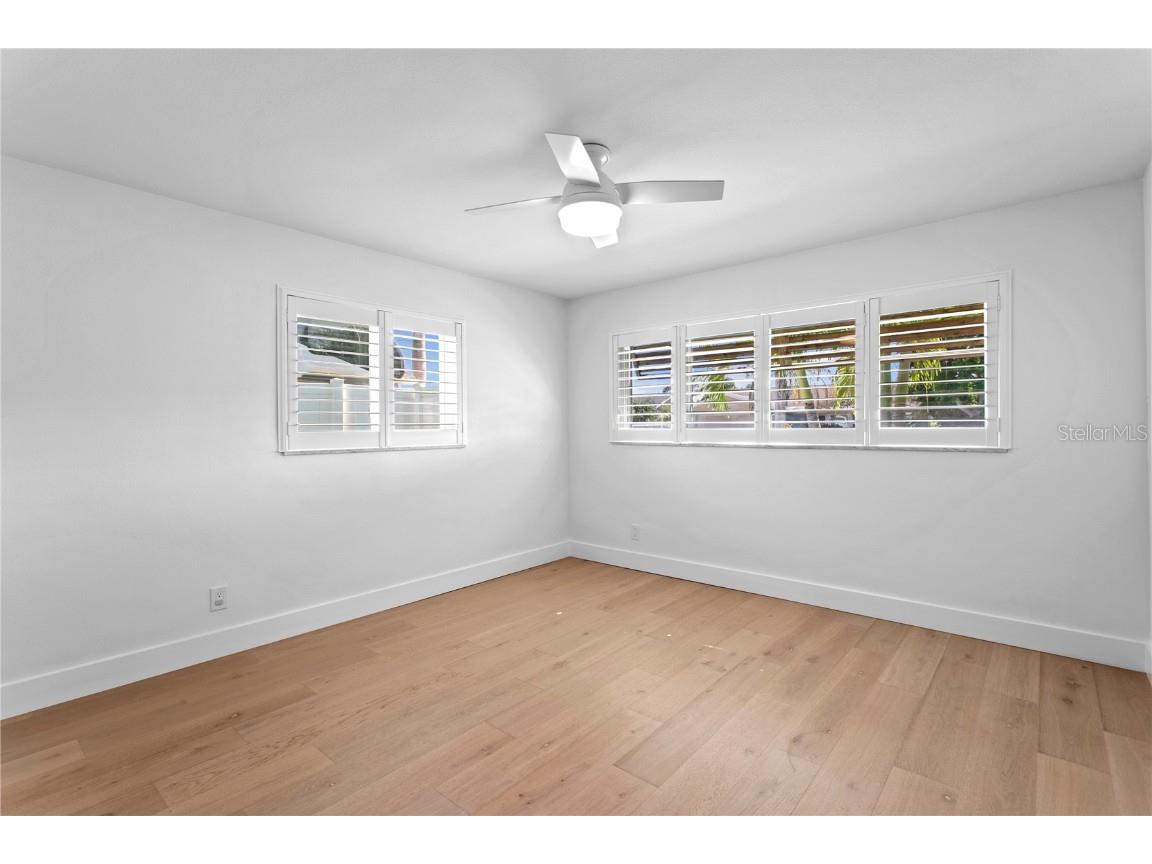 1425 50th Avenue NE Saint Petersburg FL 33703 - TAMPA BAY TB8445922 image30