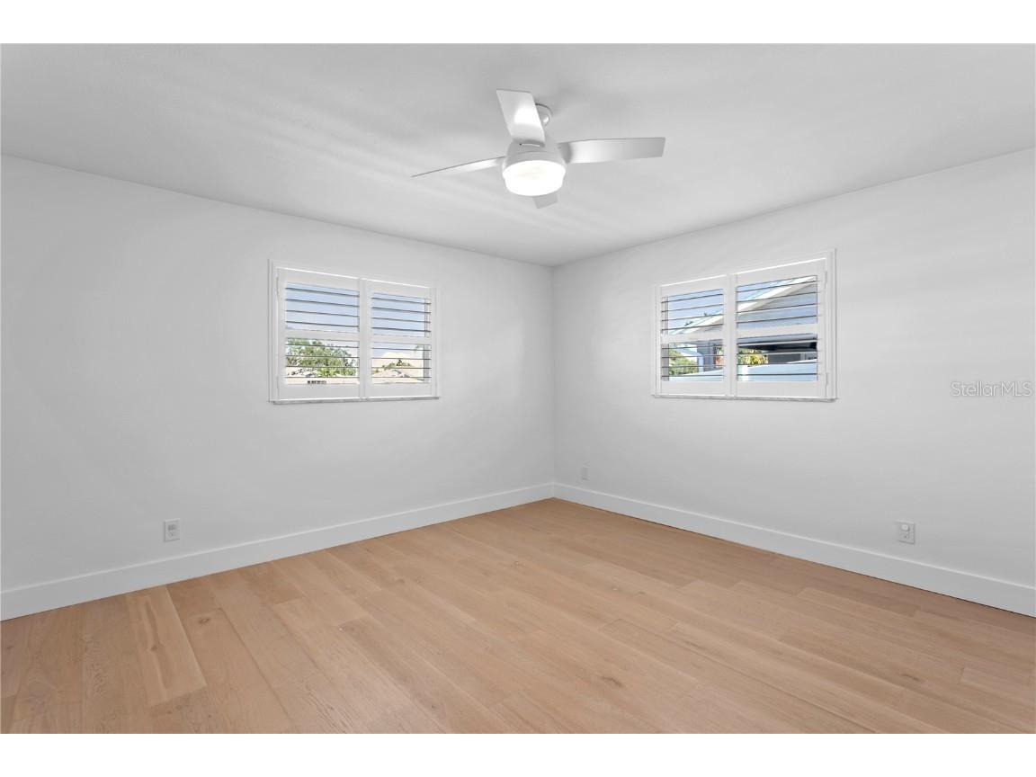 1425 50th Avenue NE Saint Petersburg FL 33703 - TAMPA BAY TB8445922 image32